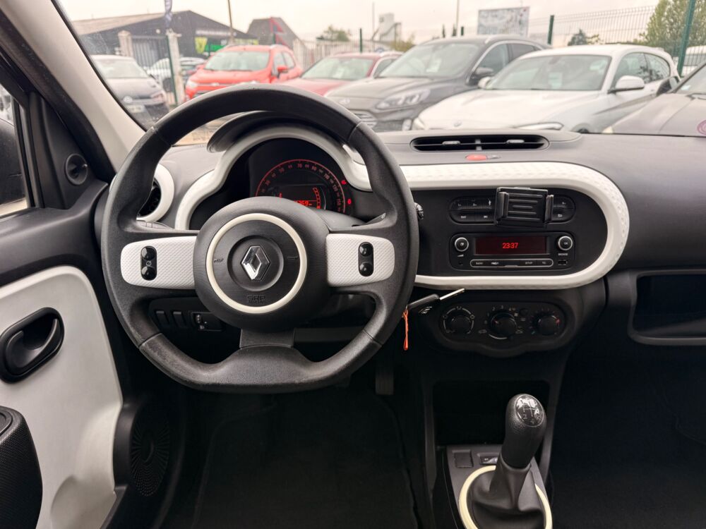 Twingo TWINGO 3 1.0 SCE 70CH LIFE - BLUETOOTH - LIMITEUR DE VITESSE 2016 occasion 27000 &Eacute;vreux