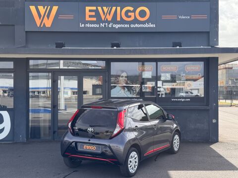 Aygo 1.0 VVTI 70 X-Play X-Shift / CAMERA DE RECUL / CARPLAY / CLI 2021 occasion 26000 Valence