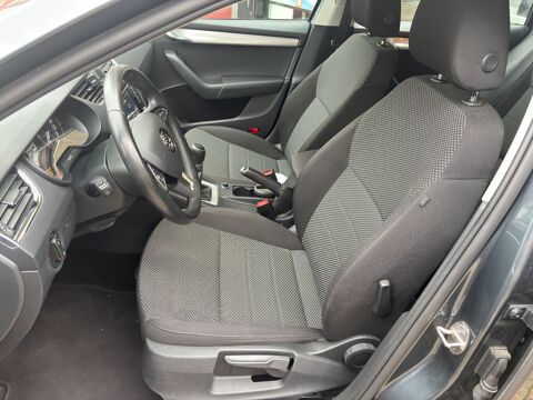 Octavia BREAK 1.6 TDI 110 ACTIVE GREEN TEC - 1ER MAIN - GARANTIE 6 M 2016 occasion 69150 D&eacute;cines-Charpieu