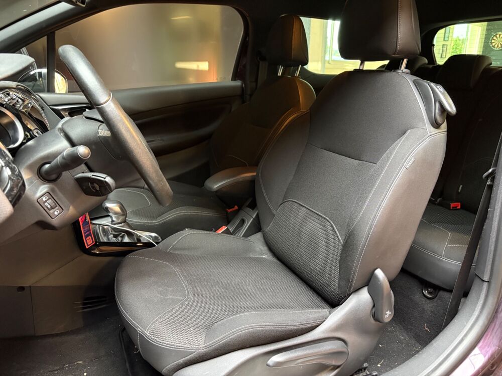 DS3 1.2 PURETECH 110 S&S EAT6 So Chic / CARPLAY / BLUETOOTH / R&Eacute; 2016 occasion 33320 Eysines