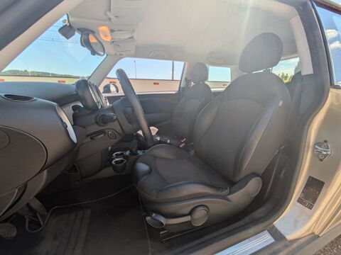 Cooper 1.6 120cv COOPER / RADAR DE RECUL / FEUX AUTO / REGULATEUR / 2008 occasion 69420 Ampuis