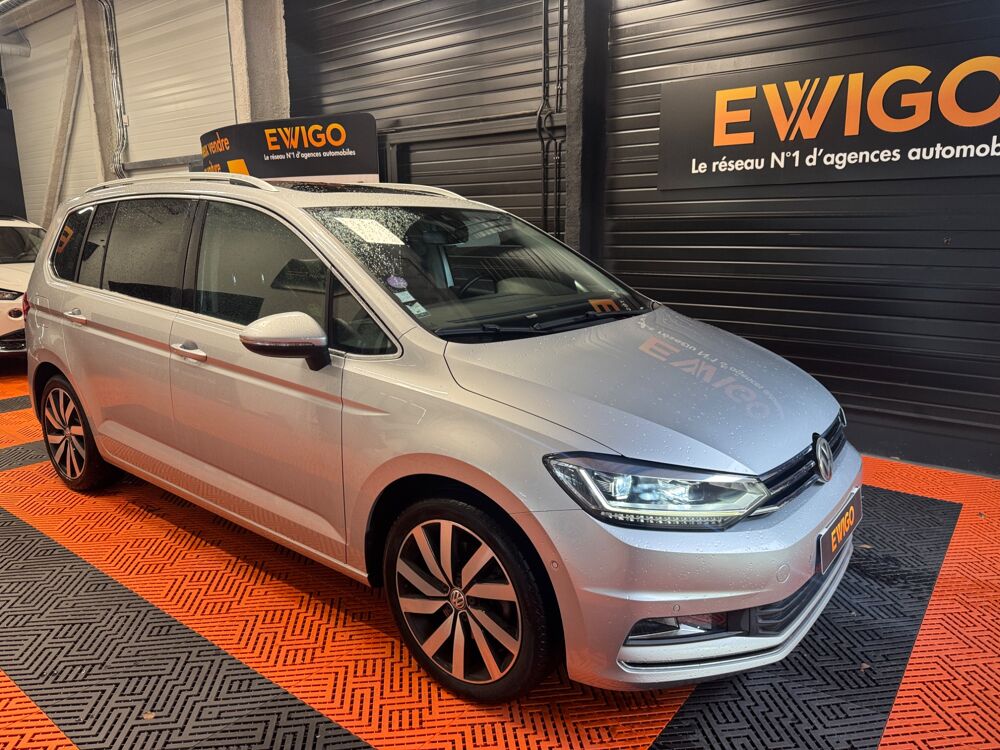 Touran 1.4 TSI 150 BLUEMOTION CARAT DSG BVA 2016 occasion 83600 Fr&eacute;jus