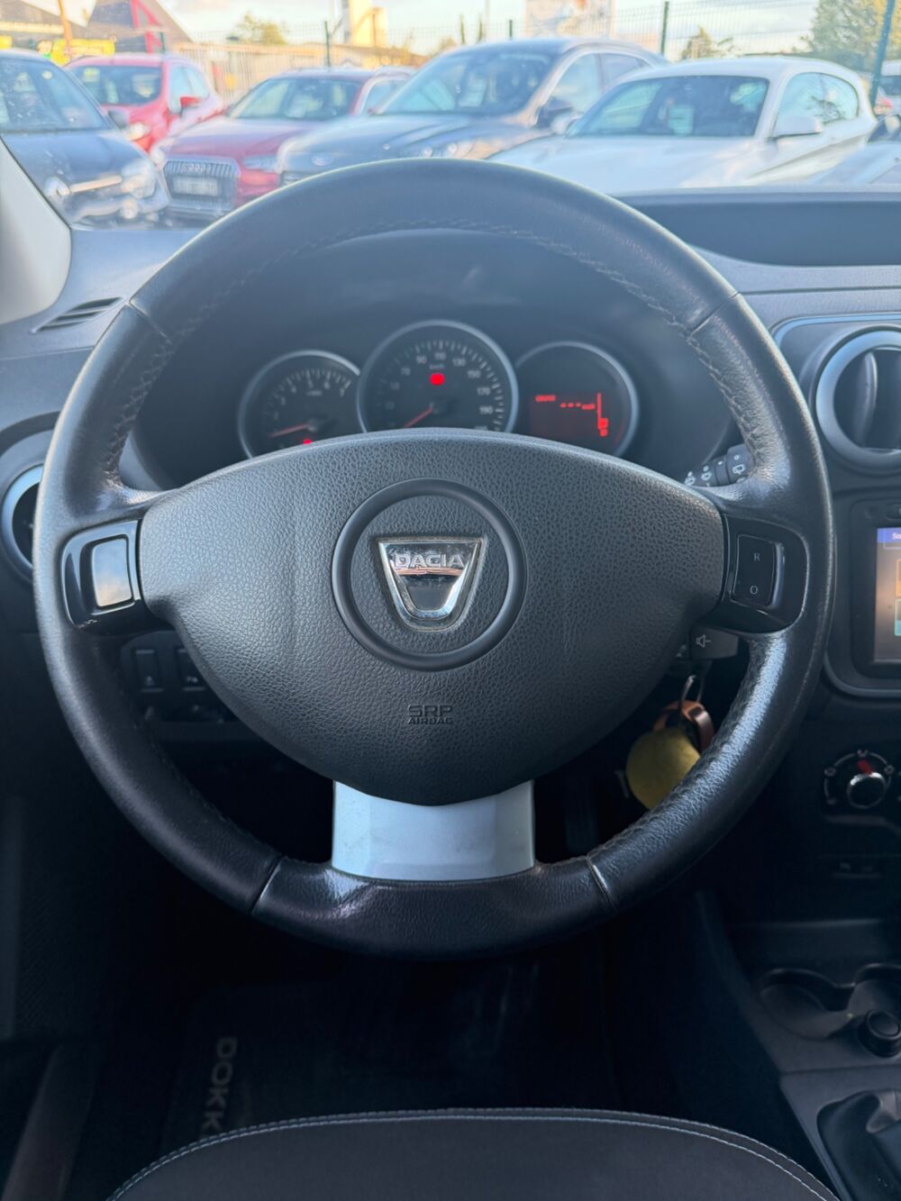 Dokker COMBI STEPWAY 1.5 DCI 90Ch - 1&Egrave;RE MAIN - CLIMATISATION - REG 2016 occasion 27000 &Eacute;vreux