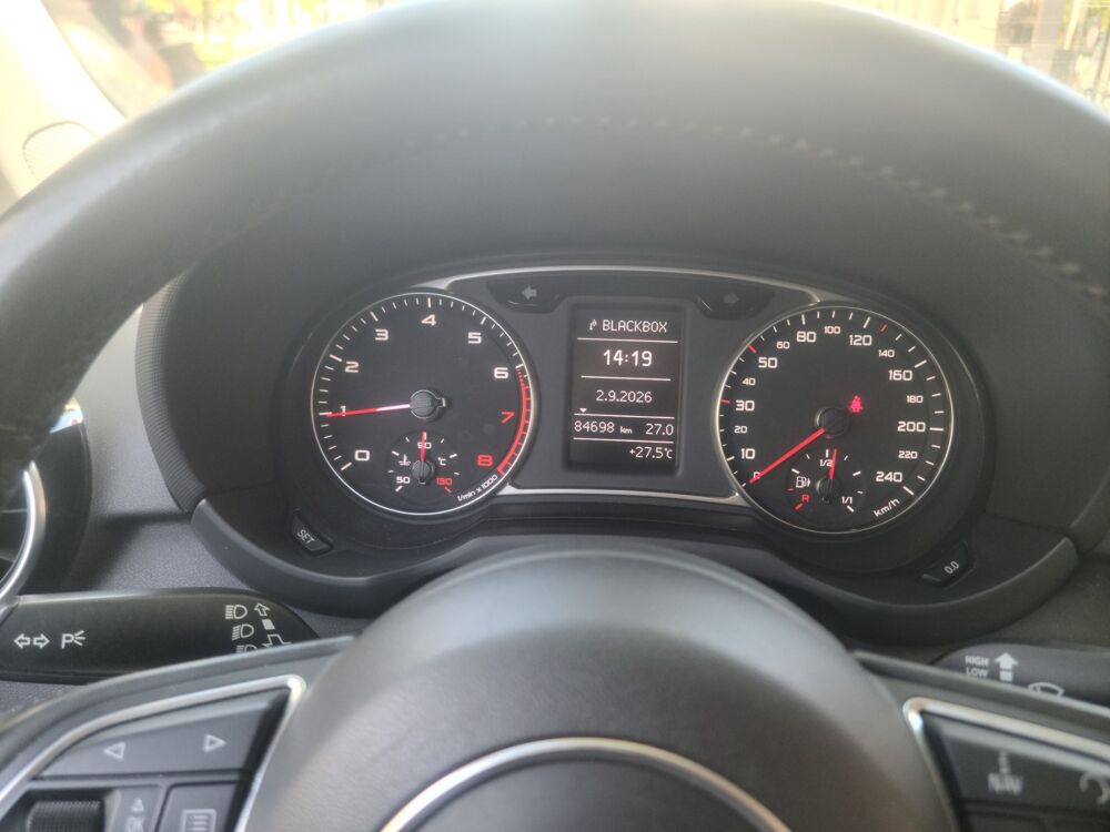A1 SPORTBACK 1.0 TFSI 95 ULTRA S-LINe 2018 occasion 33100 Bordeaux