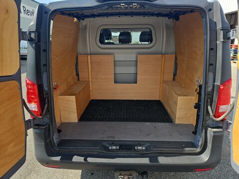 Vito COMBI 2.2 116 CDI 165 LONG L2 4X4 BVA 2020 occasion 38590 Saint-&Eacute;tienne-de-Saint-Geoirs