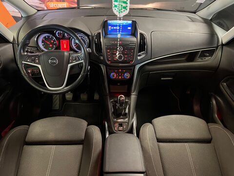 Zafira 2.0 CDTI 165 COSMO // 7 PLACES // 2&Egrave;ME MAIN // ENTRETIEN COM 2011 occasion 44300 Nantes