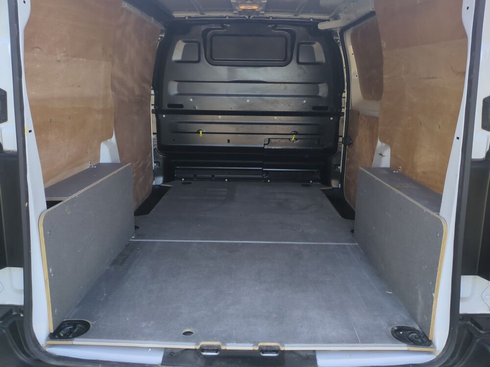 Expert FOURGON 1.5 BLUEHDI 120 S&S BVM6 PACK PREMIUM CONNECT TVA R&Eacute; 2025 occasion 38590 Saint-&Eacute;tienne-de-Saint-Geoirs