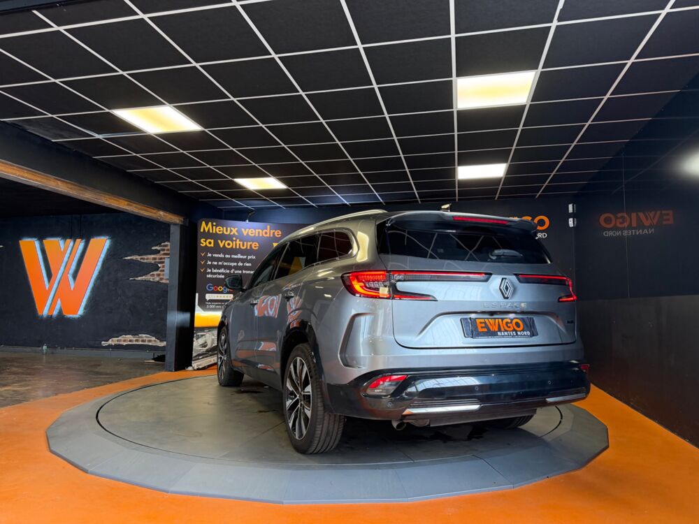 Espace 1.2 E-TECH 200H 130 FULL-HYBRID TECHNO BVA // 7 PLACES 2024 occasion 44300 Nantes