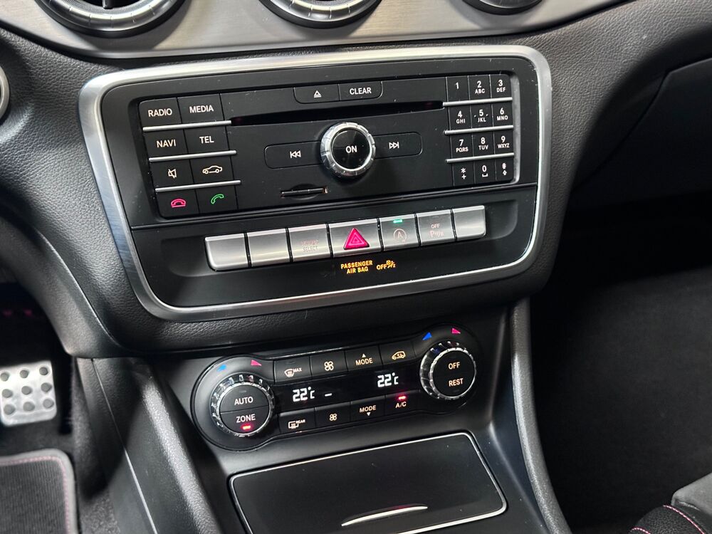 Classe CLA SHOOTING BRAKE 200d 136ch AMG LINE 2018 occasion 37100 Tours