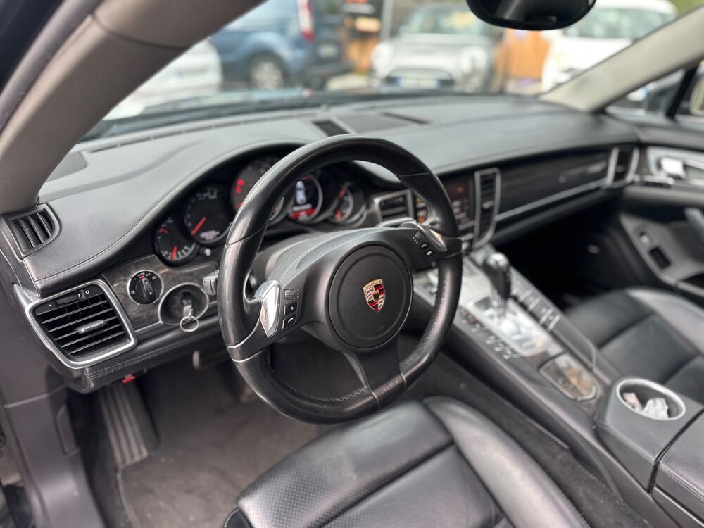 Panamera 4.8 400 4S PDK BVA 2011 occasion 25000 Besan&ccedil;on
