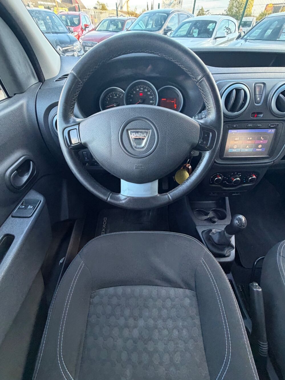 Dokker COMBI STEPWAY 1.5 DCI 90Ch - 1&Egrave;RE MAIN - CLIMATISATION - REG 2016 occasion 27000 &Eacute;vreux