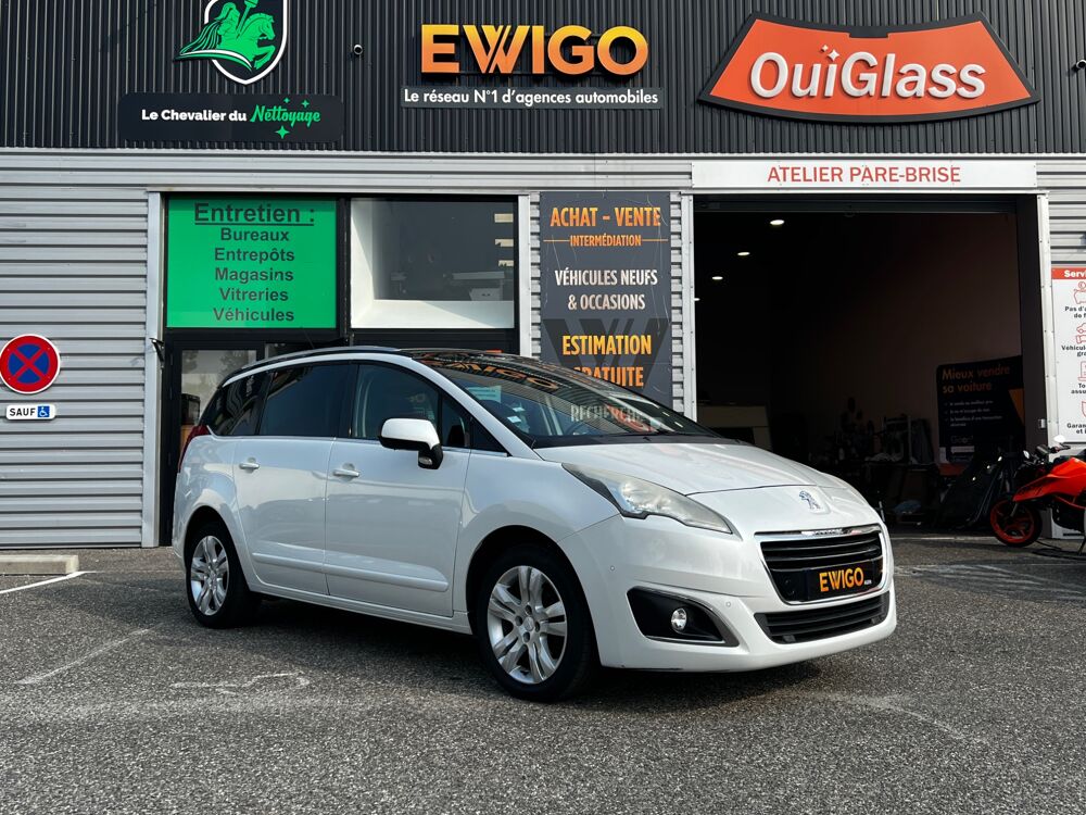 5008 GENERATION-I 1.6 HDI 115 CH ALLURE / 7 PLACES 2014 occasion 47000 Agen