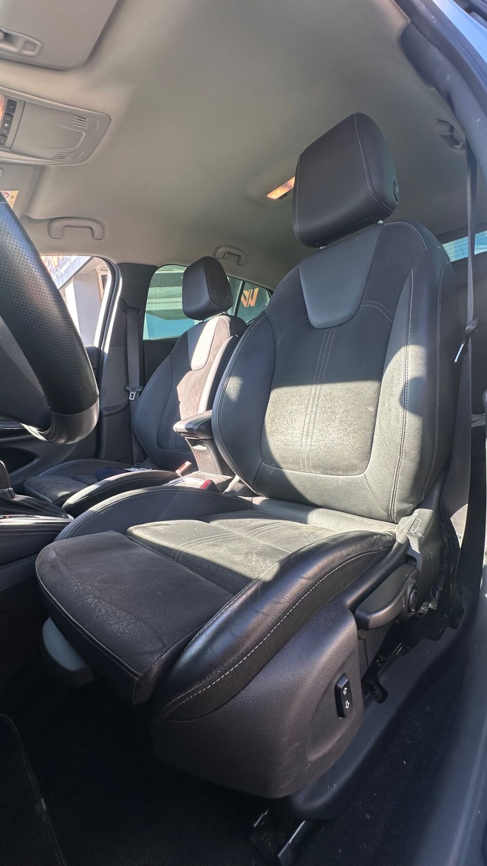 Astra 1.6 CDTI 136CH ELITE SIEGES VOLANT CHAUFFANT bva 2019 occasion 25000 Besan&ccedil;on