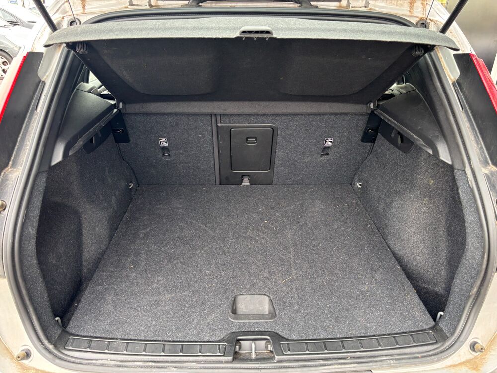 XC40 ELECTRIC 252 CH 78KWH EXTENDED-RANGE ESSENTIAL 2WD SOH 99% 2023 occasion 64320 Idron