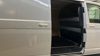 Transporter FOURGON T6 2.0 TDI 150ch BLUEMOTION MITTEL DSG - L1H1 - ATTE 2018 occasion 33610 Cestas