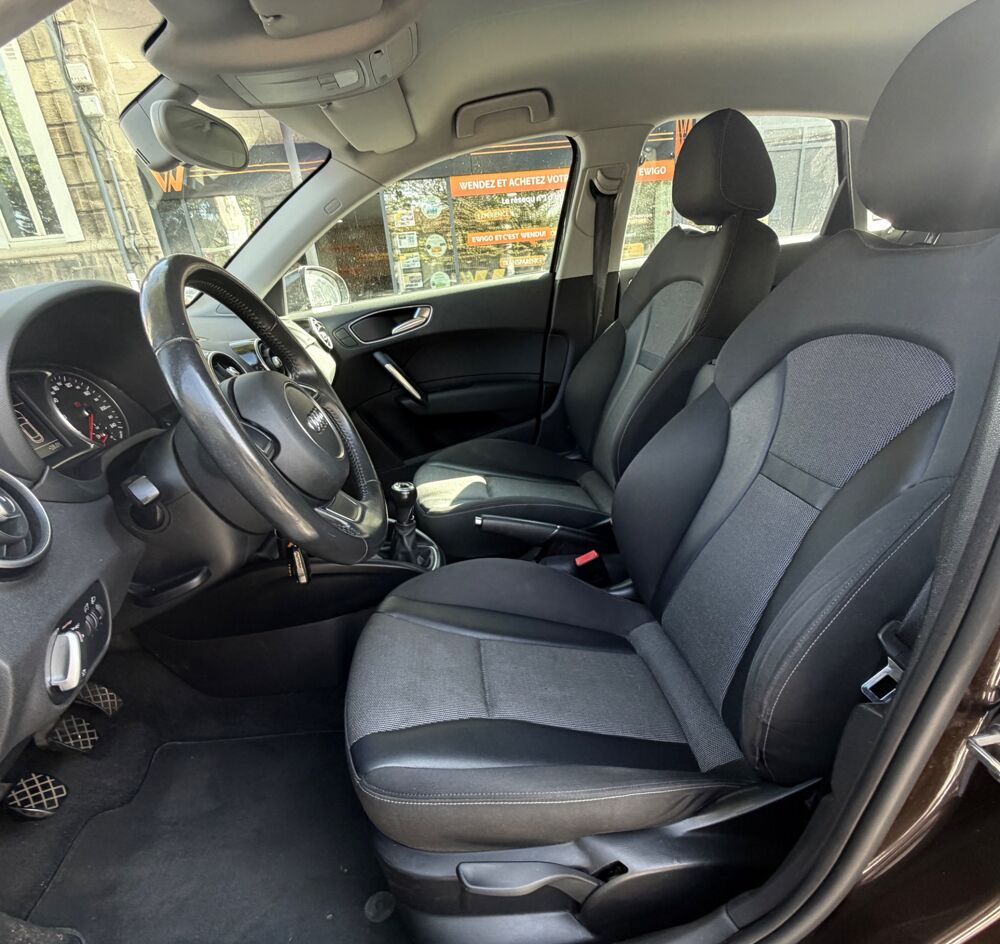 A1 SPORTBACK 1.6 TDI 90 AMBITION 2012 occasion 33100 Bordeaux
