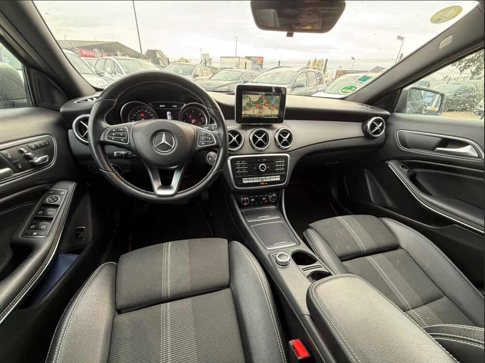 Classe GLA 2.2 220 D 175 FASCINATION 7G-DCT BVA - CAM&Eacute;RA DE RECUL - TOI 2018 occasion 27000 &Eacute;vreux