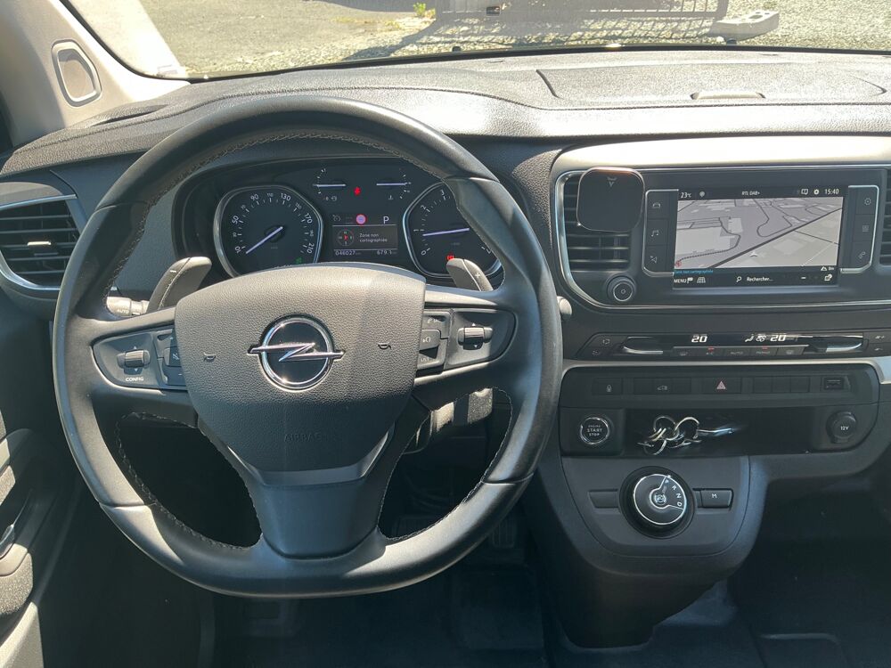 Vivaro COMBI 2.0 D 145 CH L3H1 XL BVA CABINE APPROFONDIE / AMENAGE 2023 occasion 17000 La Rochelle