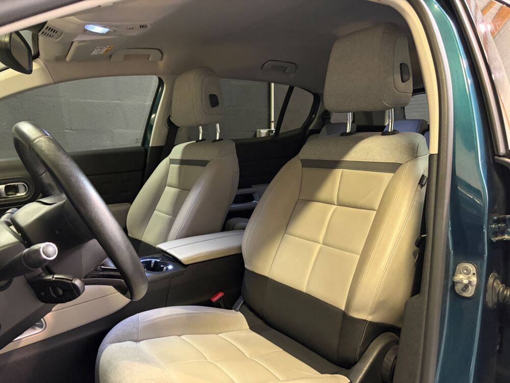 C5 aircross 1.2 130ch SHINE CARPLAY/ CAMERA DE RECUL/ ANGLES MORTS 2019 occasion 78125 Gazeran