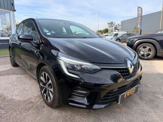 Clio 1.6 E-TECH 140CH FULL-HYBRID INTENS - PACK TECHNO - PACK 360 2021 occasion 27000 &Eacute;vreux