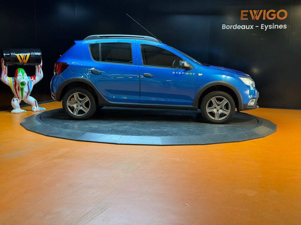 Sandero STEPWAY - 0.9 TCE 90CH PRESTIGE - 4 PNEUS NEUFS - CHA&Icirc;NE DE 2018 occasion 33320 Eysines