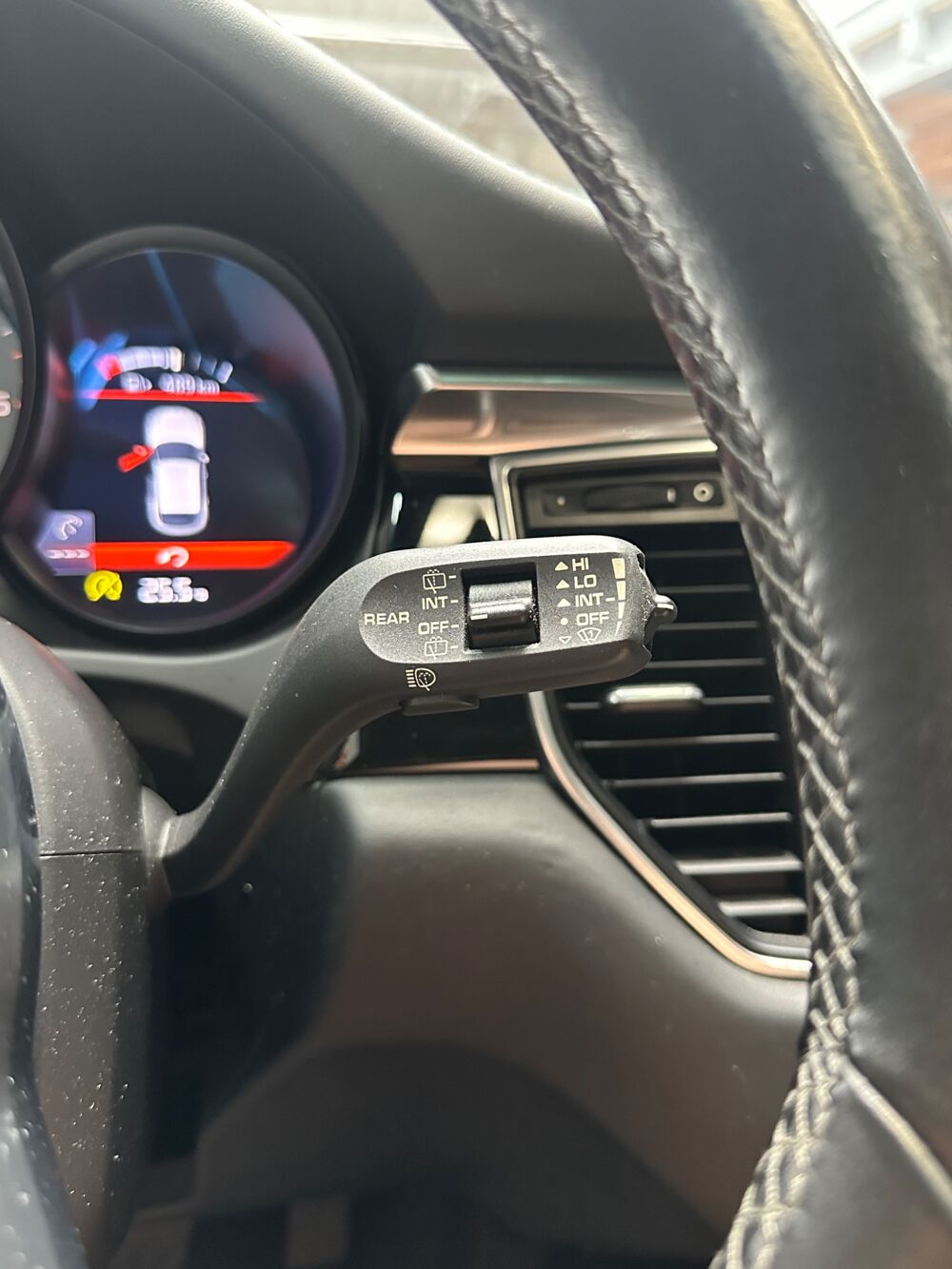 Macan 3.0 DIESEL 260 S BVA / ENTRETIEN PORSCHE / FULL OPTIONS 2014 occasion 55430 Belleville-sur-Meuse