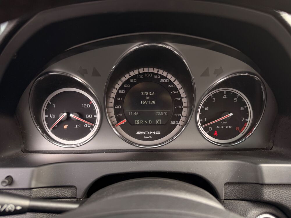 Classe C C63 AMG W204 457ch - Pack Performance - Carbone - Toit ouvra 2009 occasion 44220 Cou&euml;ron