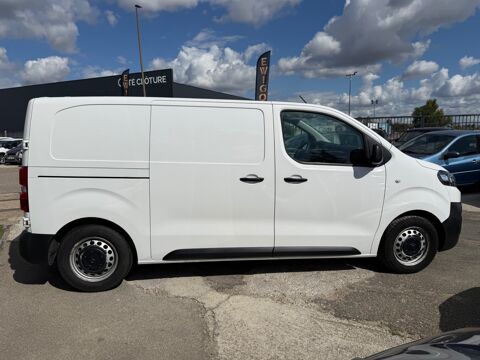 Jumpy FOURGON 1.6 BLUEHDI 95Ch TAILLE L L1 BUSINESS - RADIO - CLI 2017 occasion 27000 &Eacute;vreux
