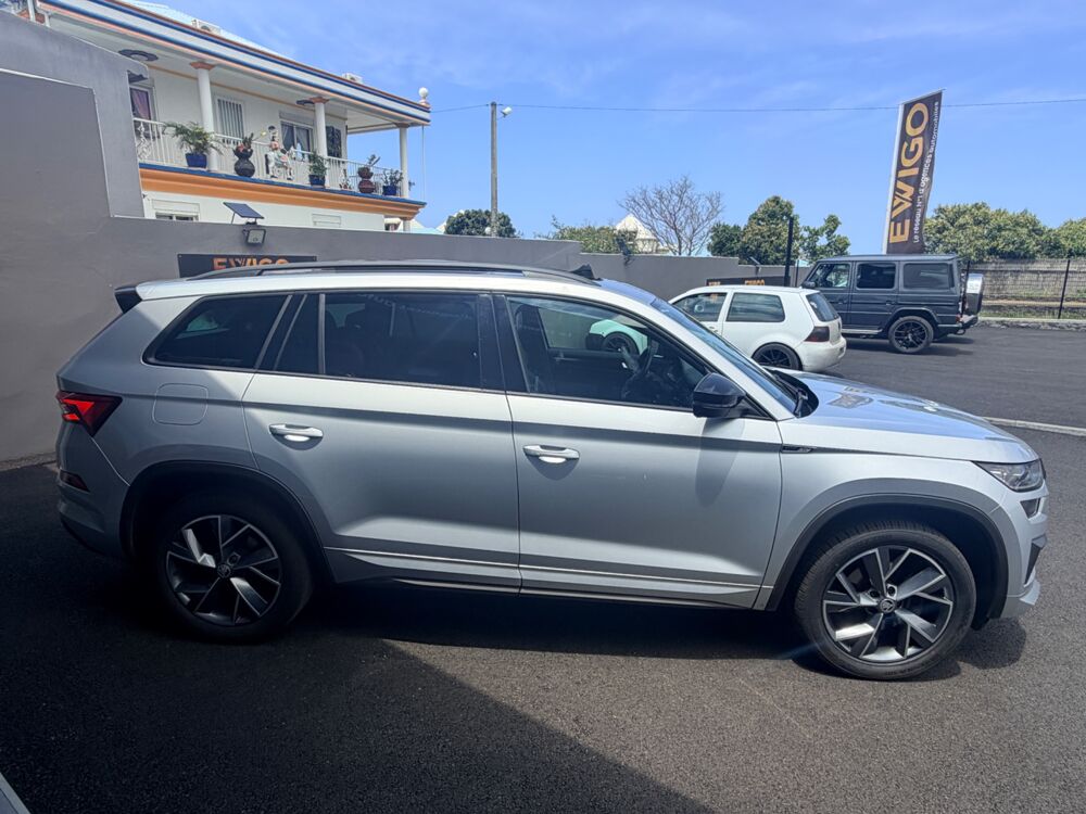 Kodiaq 2.0 TDI 150 CH SPORT LINE 4X2 DSG7 + 7 PLACES + CAMERA DE RE 2023 occasion 97410 Saint-Pierre