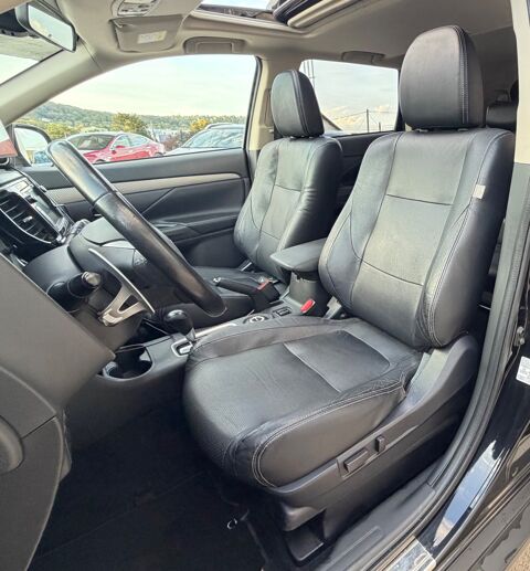 Outlander III (2) 2.2 DI-D INTENSE NAVi 4WD AUTO + ATTELAGE + SI&Egrave;GES A 2016 occasion 54000 Nancy