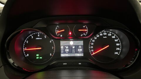 Grandland x 1.2 TURBO 130 ch EDITION 2019 occasion 34430 Saint-Jean-de-V&eacute;das