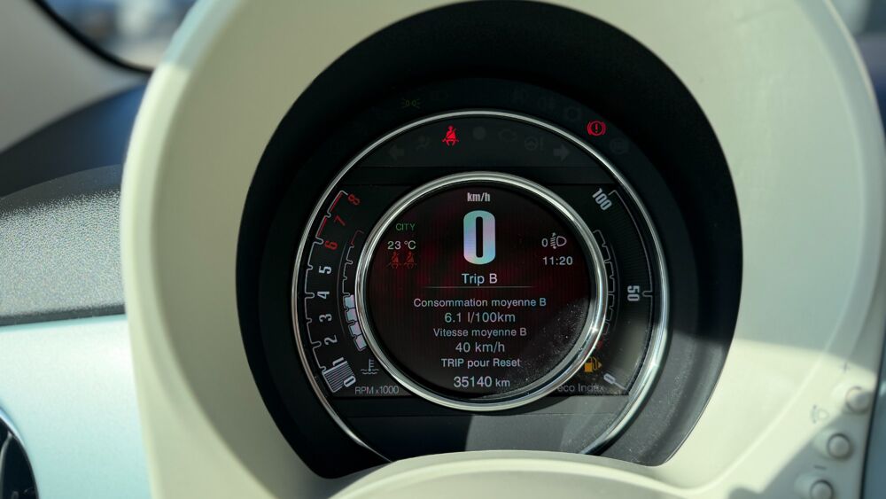 500 II (2) 1.0 70CH HYBRID DOLCEVITA PLUS - TOIT PANORAMIQUE - C 2024 occasion 13700 Marignane