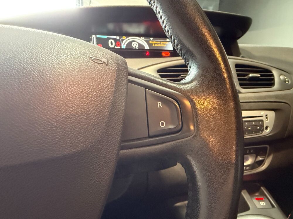 Grand scenic IV 1.2 TCE 130 ch ENERGY LIMITED 2015 occasion 65290 Juillan