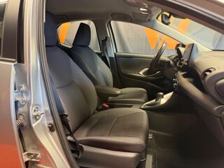 Yaris 1.5 VVTI 114H 90 Ch HYBRID FULL-HYBRID 0.8KWH ELEGANT E-CVT 2022 occasion 24750 Tr&eacute;lissac