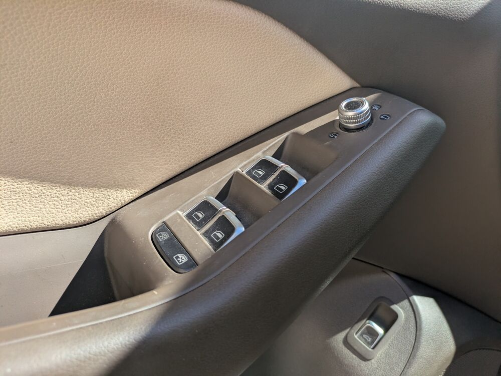 Q5 2.0 TDI 190ch AVUS QUATTRO S-TRONIC BVA 2014 occasion 69420 Ampuis