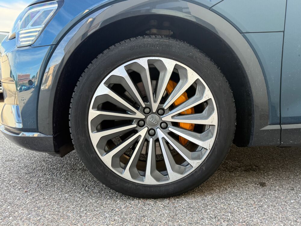 E-TRON EDITION ONE 95KWH/ SIEGES CHAUFFANT VENTILE MASSANT/ BO / R 2019 occasion 69420 Ampuis