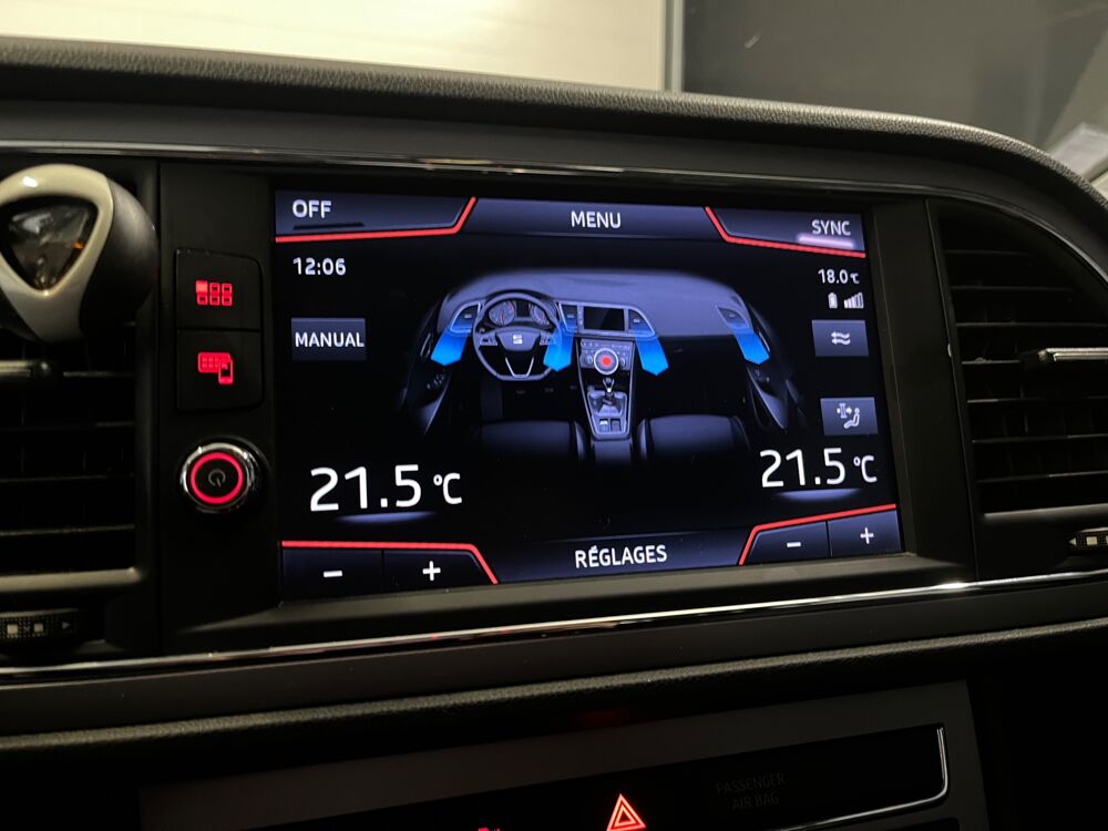 Leon 1.6 TDI 115ch BVM URBAN CAMERA DE RECUL/ CARPLAY/ ENTRETIEN 2020 occasion 78125 Gazeran