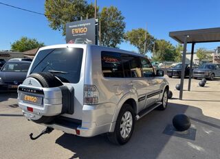 Pajero 3.2 DI-D 200CH INTENSE 4WD - SIEGES SEMI CUIR - 7 PLACES 2012 occasion 13700 Marignane