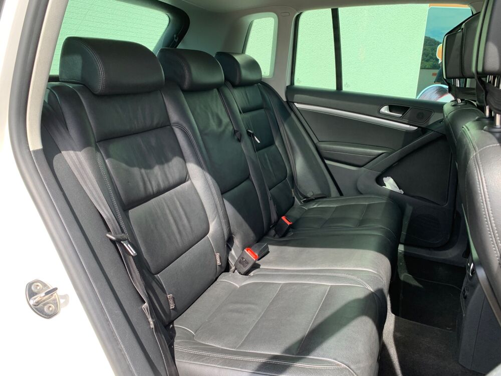 Tiguan 1,4 TSI 122ch BLUEMOTION / TOIT OUVRANT/SIEGES CUIR / Cha&icirc;ne 2012 occasion 69420 Ampuis