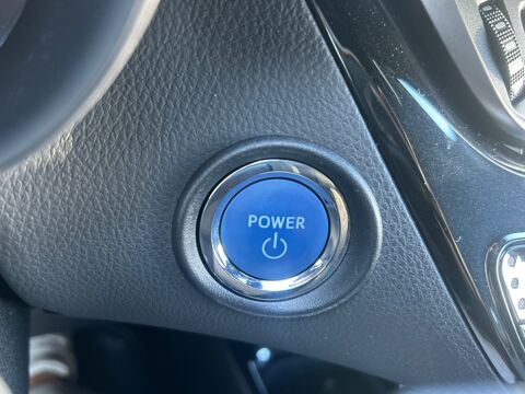 C-HR 1.8 HSD 122H 100 FULL-HYBRID 4X2 E-CVT BVA / CAMERA DE RECUL 2017 occasion 47000 Agen