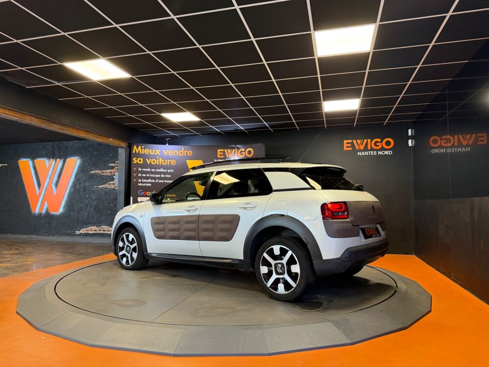 C4 cactus 1.6 BLUEHDI 100 SHINE // CAMERA DE RECUL // CLIMATISATION // 2015 occasion 44300 Nantes