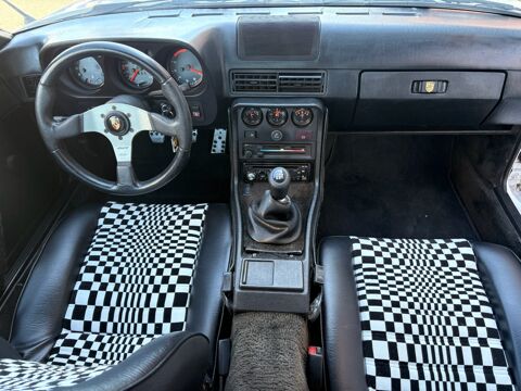 924 2.0 125 ch 1982 occasion 64320 Idron