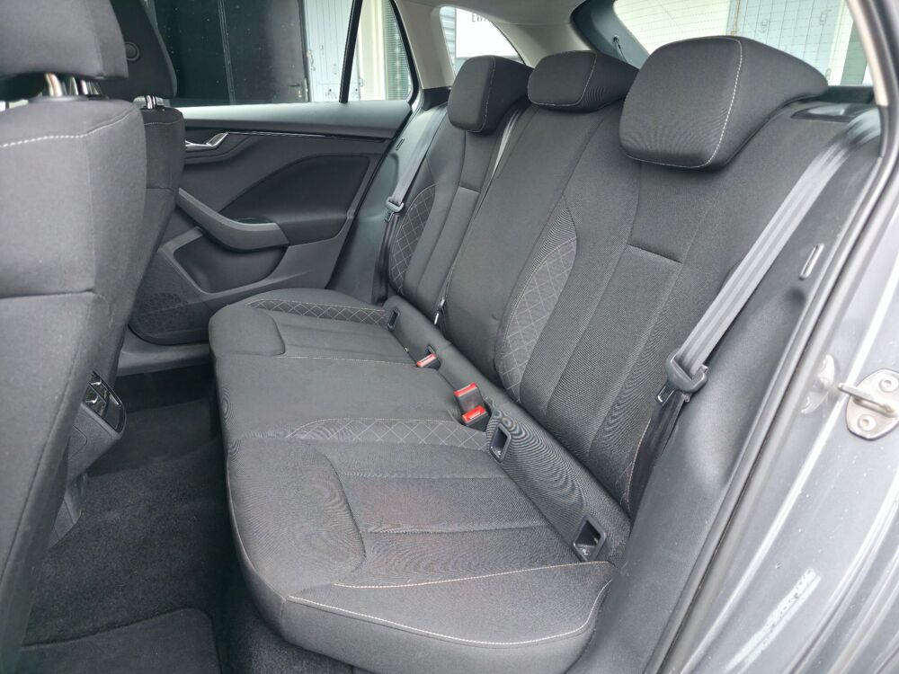 Scala 1.0 TSI 110ch EVO BUSINESS 2023 occasion 17100 Saintes