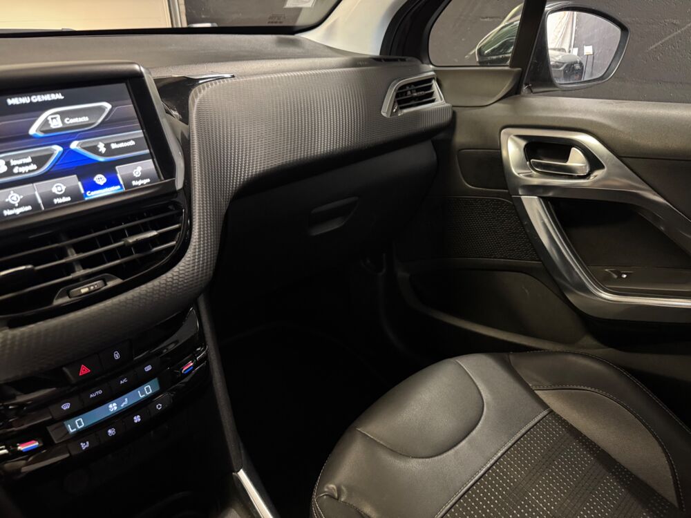 2008 GENERATION-I 1.6 VTI 120 ch ALLURE 2013 occasion 78125 Gazeran