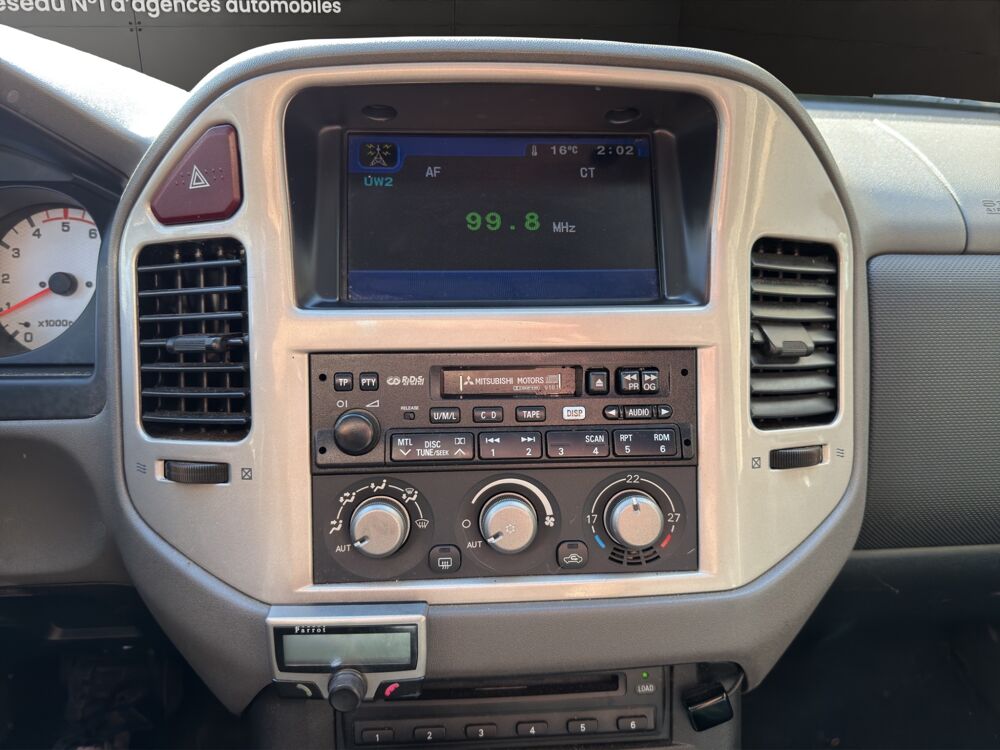 Pajero 3.2 DID 160 DAKAR 4WD BVA - 7 places - Attelage - Garantie 6 2006 occasion 68000 Colmar