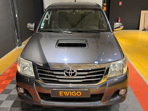 Hilux DOUBLE CABINE 2.5 D4D 145ch LEGENDE - ENTRETIEN TOYOTA 2012 occasion 81990 Puygouzon