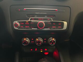 A1 SPORTBACK 1.6 TDI 115 BUSINESS LINE S-TRONIC BVA 2017 occasion 83600 Fr&eacute;jus