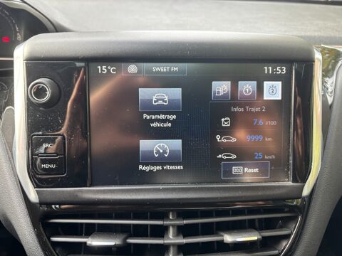 208 GENERATION-I 1.2 VTI 80 ALLURE-TOIT PANORAMIQUE-BLUETOOTH-GP 2014 occasion 76150 Saint-Jean-du-Cardonnay