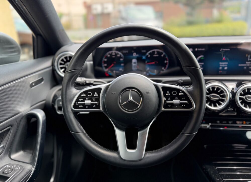 Classe A 200 D 150CH PROGRESSIVE LINE 8G-DCT - SUIVI COMPLET MERCEDES 2022 occasion 13700 Marignane