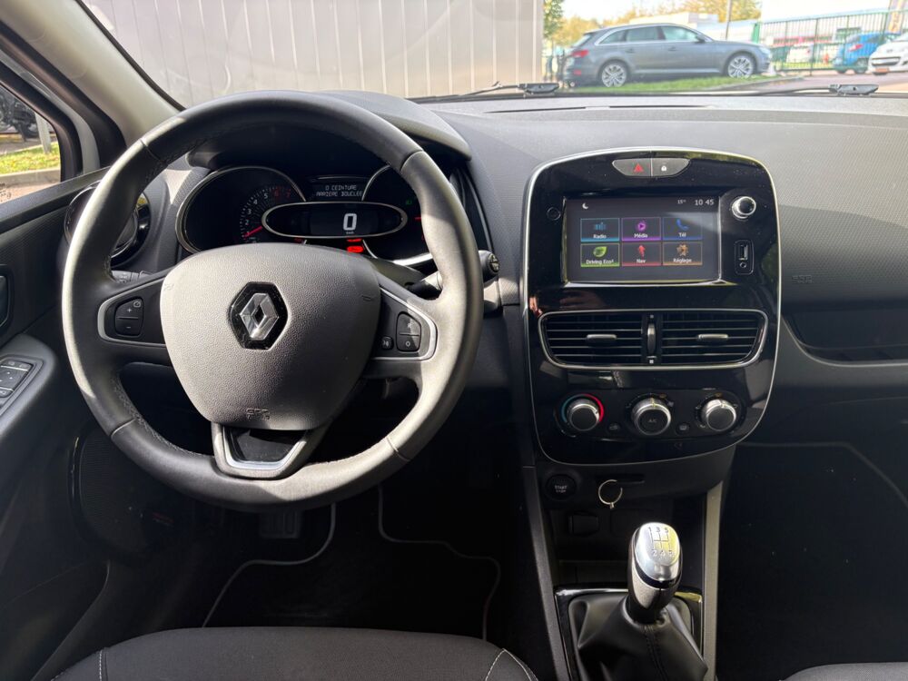 Clio 1.2 75ch LIMITED - FAIBLE KILOM&Eacute;TRAGE - RADAR DE RECUL - GPS 2017 occasion 76150 Saint-Jean-du-Cardonnay